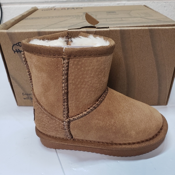 Kids chestnut boots stain and water resistance size 5-10C - Picture 2 of 8